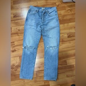 Citizens of Humanity Distressed Knee Straight Leg Jeans Light Wash Size 25